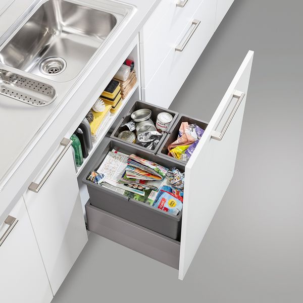 Pull-out – 3-part waste sorting, standing