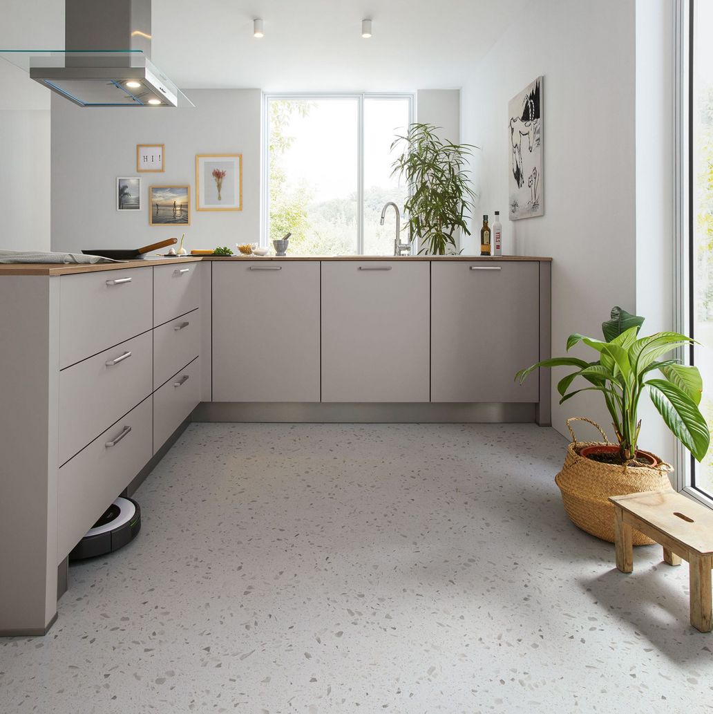 L form kitchen