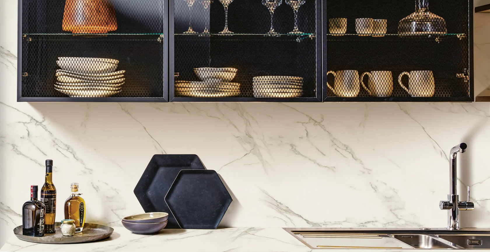 Oberschrank aus Glas