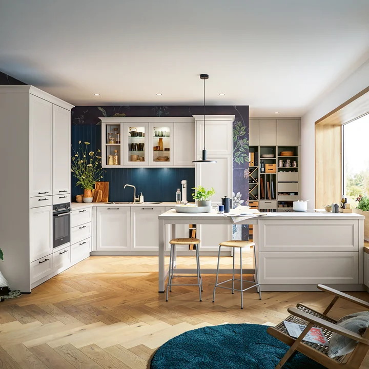 seashell white country kitchen