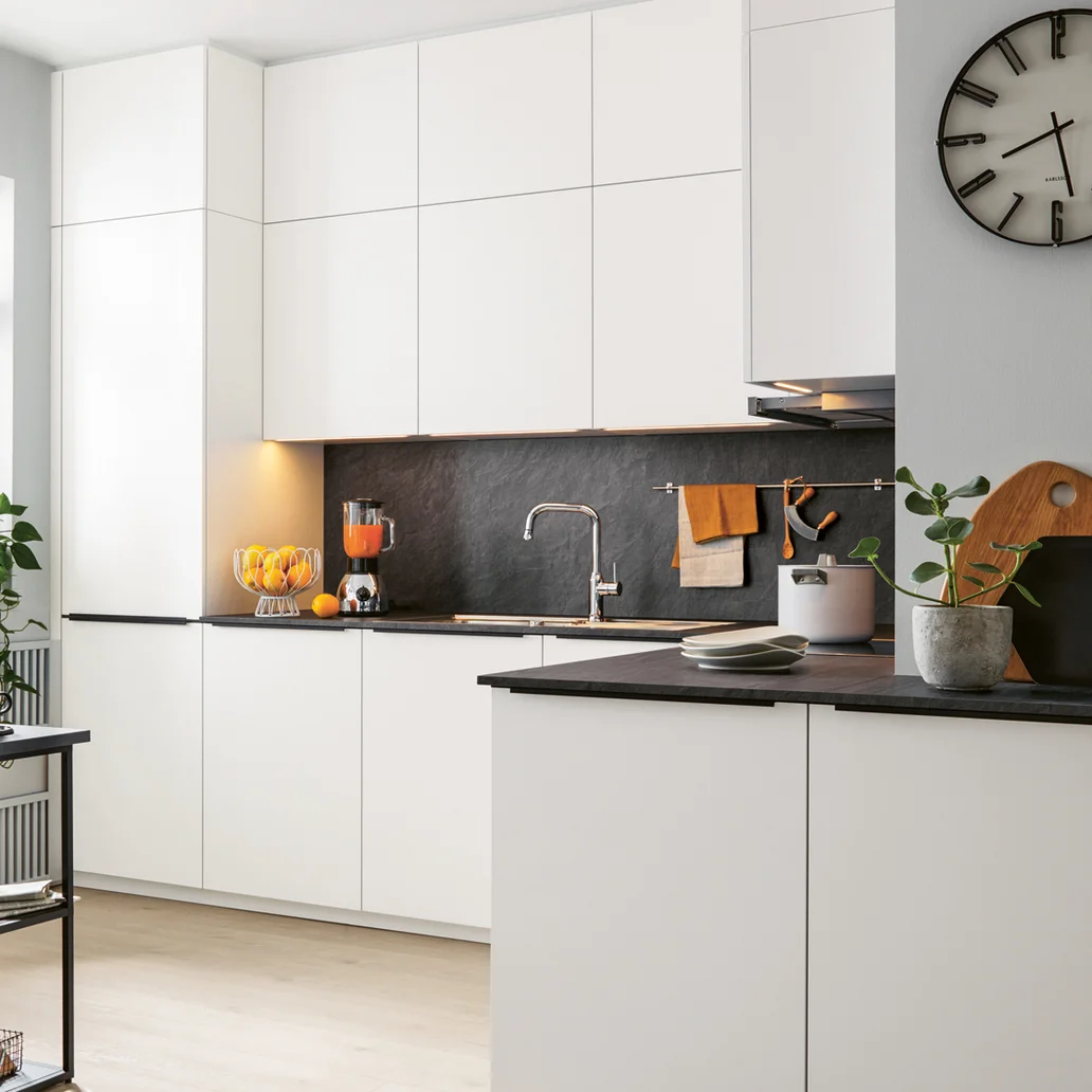 white modern kitchen