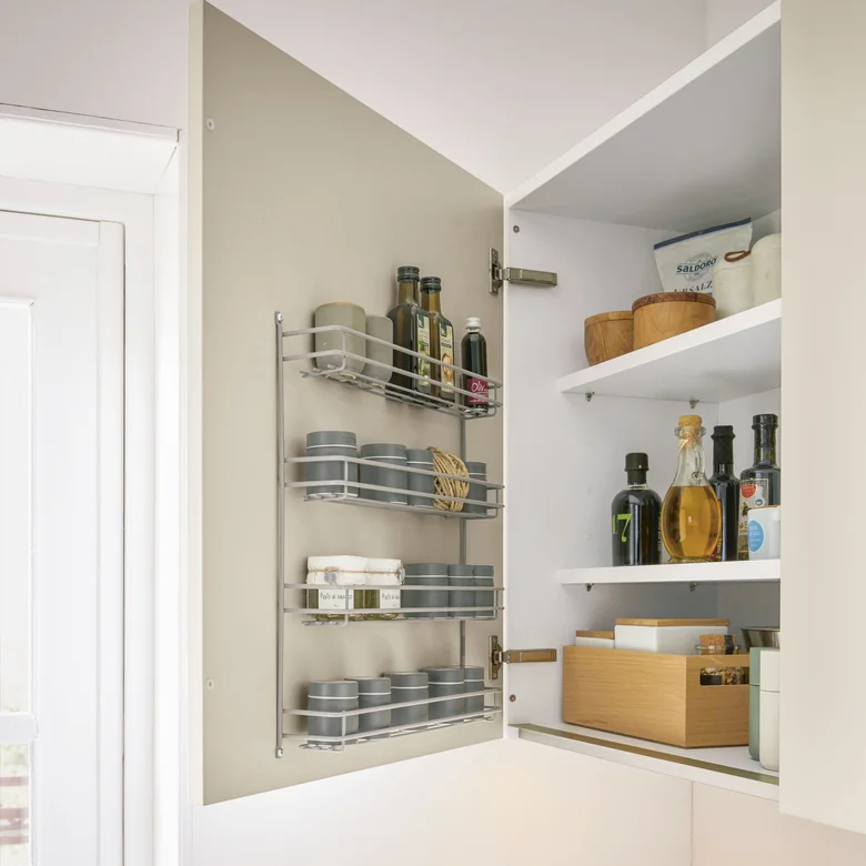 Oberschrank mit Gewürzdoseneinsatz
