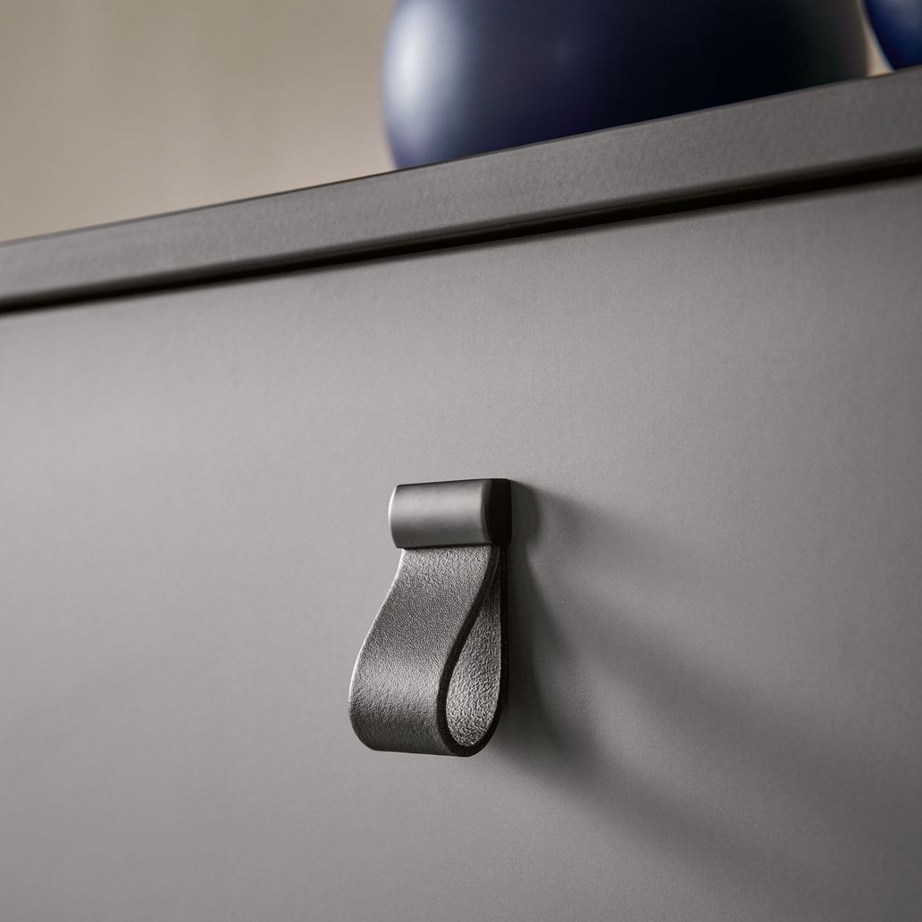 Sideboard handles