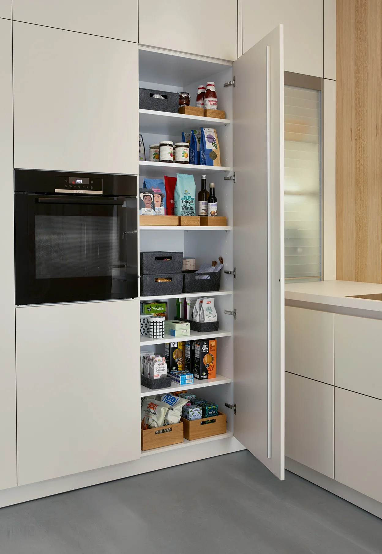 Hochschrank